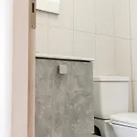 Evzoi *